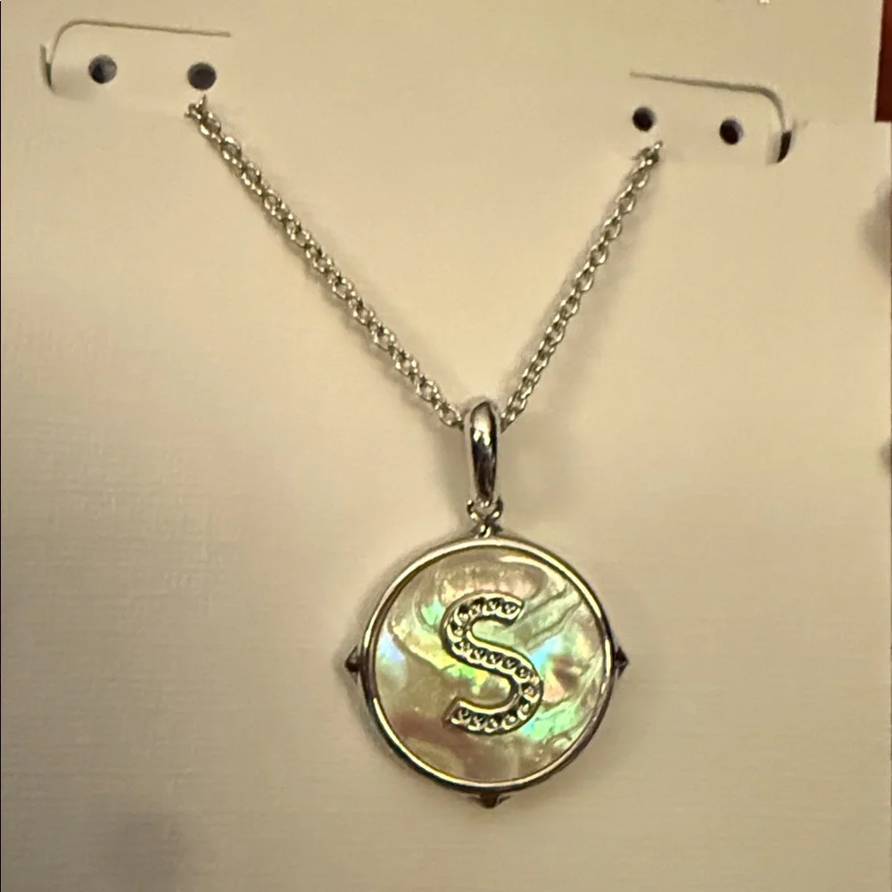 🩶Kendra Scott Silver & Mother of Pearl Reversible Initial Necklaces🩶 - Picture 12 of 14